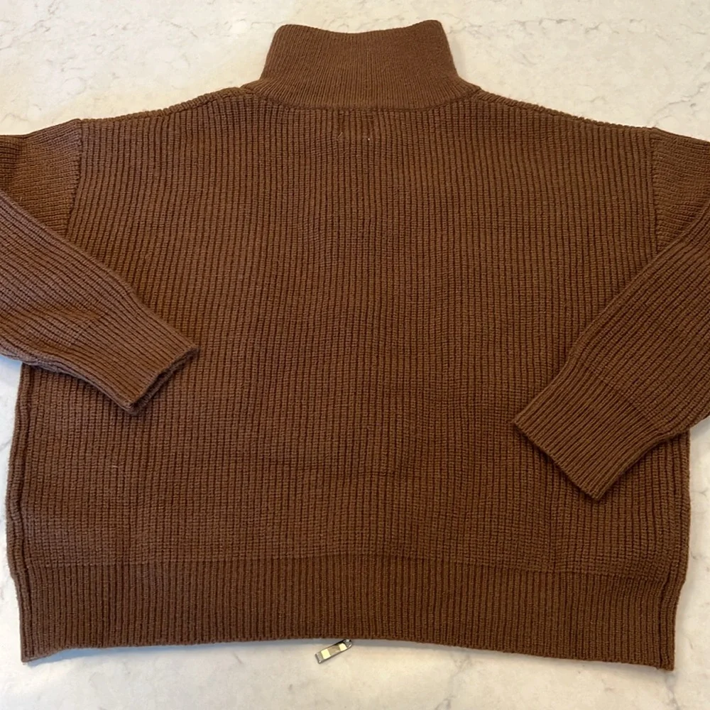 Princess Polly NWT Too Busy Zip Up Sweater‎ Chocolate - Size S/M
